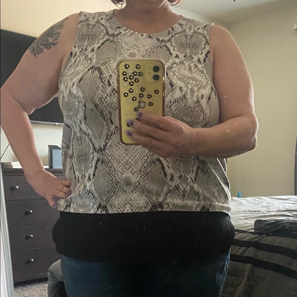 Snakeskin Look Tank - Picture 4 of 6